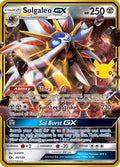 Solgaleo GX 89/149 – Sello 30 aniversario – Pokémon TCG (Inglés)