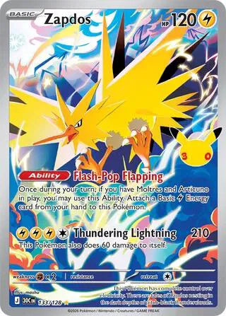 Zapdos 133/128 en inglés con sello del 30 aniversario